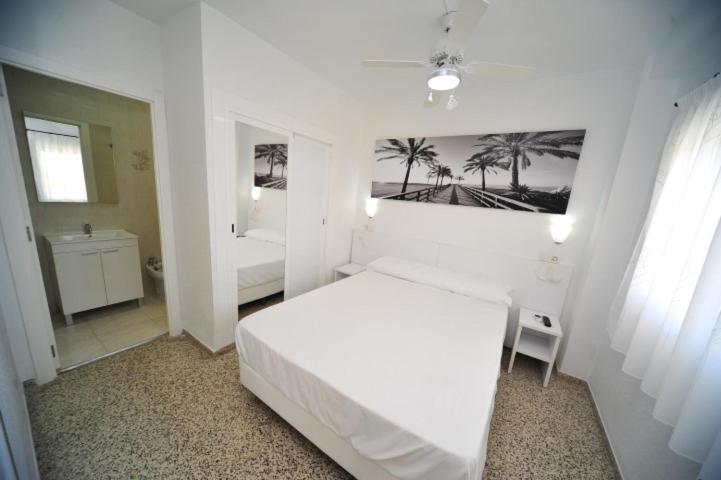 Apartamentos Estoril I - II Orangecosta Benicàssim Szoba fotó